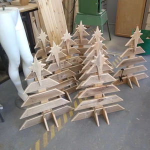 Ornement de sapin de Noël en bois fait main personnalisé de haute qualité, écologique, taille et forme personnalisables, résistant aux intempéries, pour l'extérieur - Product Image 1