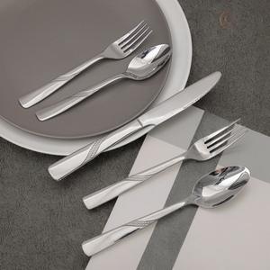 Ensemble de couverts en acier inoxydable robuste pour usage commercial et événements festifs |   Vaisselle écologique et fiable pour les cuisines - Product Image 3