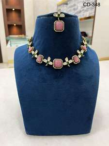 Alta calidad latón moda flor patrón Mehndi polaco gargantilla collar conjunto Diamante tachonado Maang Tikka para mujeres para boda - Product Image 3