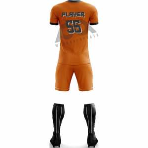 Ensembles d'uniformes de football en polyester de haute qualité jeunes adultes à manches courtes évacuation de la sueur impression par sublimation équipes de club uniforme de football - Product Image 4