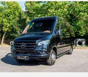 Sprinter 2023 Usada en Excelentes Condiciones, Diésel, R20, Tracción en las Cuatro Ruedas, Asientos de Cuero, 6 Plazas, Aire Acondicionado, Transmisión Automática, Emisión Euro 5, Visión Trasera de 360° - Product Image 6