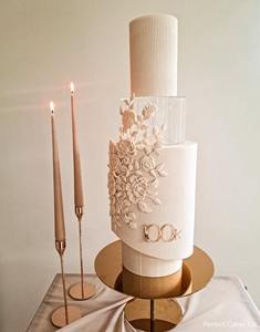 Support à gâteau rond moderne finition or, idéal pour les réceptions de mariage, les fêtes, les desserts et les centres de table, décoration d'intérieur - Product Image 6