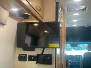 รถบ้านรุ่นใหม่ปี 2026 C-o-a-c-h-m-e-n RV G-a-l-l-e-r-i-a 24FL พร้อมขายแล้ว - Product Image 6