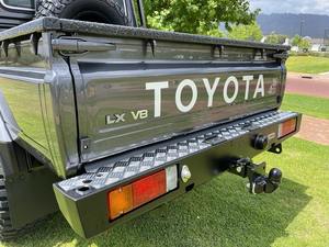 Toyota Land Cruiser 79 BA Diesel Pick-up 4.5L Transmission manuelle Double cabine - Product Image 5