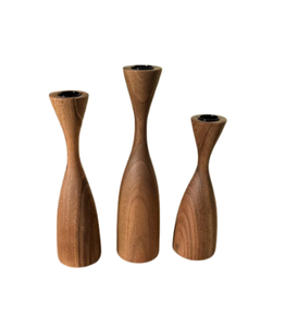 Juego al por mayor de 3 candelabros cónicos de madera hechos a mano para exhibición de mesa funeraria o decoración del hogar de Vietnam - Product Image 1