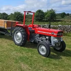 Tracteur à chenilles Massey Ferguson 135, 40 CV, moteur Cummins avec boîte de vitesses et pompe - Product Image 5