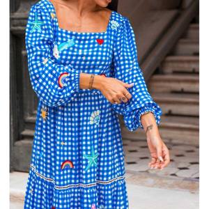 Robes élégantes pour femmes conçues pour un usage quotidien, des soirées, un style décontracté, un confort optimal avec un attrait de la mode moderne pour toutes les saisons - Product Image 5