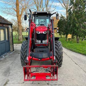 Tracteurs Massey Ferguson d'occasion Tracteur compact MF 290 260 360 375 185 de qualité supérieure et livraison rapide - Product Image 4