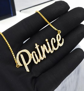Collar Personalizado con Nombre “Patrice” con Incrustaciones de Diamantes, Acabado en Oro, Colgante de Joyería Hip Hop con Moissanita - Product Image 2