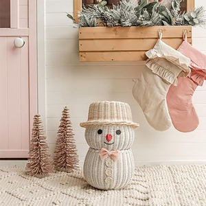 ดีไซน์ใหม่สำหรับคริสต์มาส 2026 ตุ๊กตาหิมะหวายตกแต่งคริสต์มาส ของขวัญคริสต์มาส รับผลิตแบบ OEM จากเวียดนาม ขายส่ง - Product Image 6