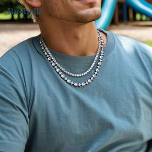 Venta caliente 14K Chapado en oro 925 Plata 8mm Iced Quadrangular Star Collar para hombres Joyería fina Nuestra colección Moissanite Collares - Product Image 5