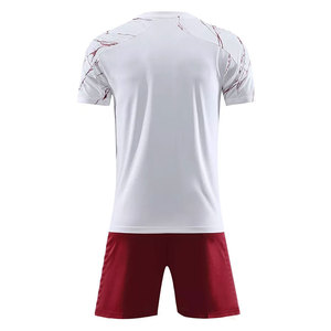 Camiseta de fútbol con diseño personalizado por sublimación completa, logotipo impreso, uniforme de fútbol para hombre, precio económico. - Product Image 2