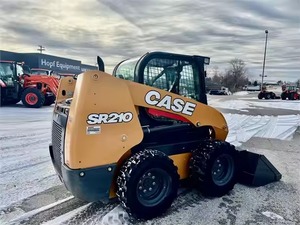 Chargeur sur roues de chargeuse compacte CASE SR210 d'occasion abordables et bon marché à vendre - Product Image 2