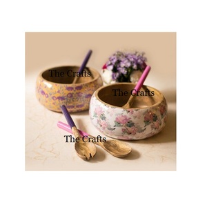 Ensemble de 2 bols de service de forme ronde, design varié, taille personnalisée, pour la présentation de desserts, usage en cuisine. - Product Image 1