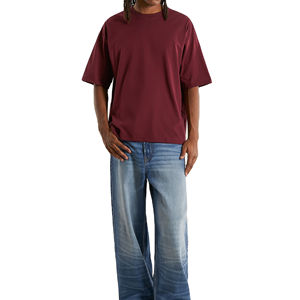 T-shirt streetwear boxy pour homme sur mesure, coupe régulière, col rond, manches courtes, polyester/coton, tissu personnalisé, poids du tissu, anti-froissement - Product Image 1