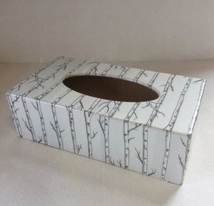 Caja de cubierta de pañuelos con estampado de árbol blanco, almacenamiento de servilletas rectangulares de acero inoxidable con soportes, soportes de caja de pañuelos faciales - Product Image 1