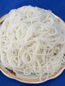 Arroz fideos vietnamita de alta calidad: natural, de larga vida útil y fácil de cocinar. - Product Image 6