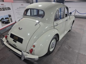 Oferta Especial: Coche Usado M Morris Minor Saloon 1953 - ¡Listo para Enviar! - Product Image 5