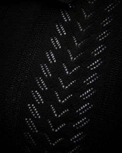 Suéter de punto de manga larga para hombre de tendencia superior, suéter grueso clásico para otoño e invierno con logotipo y bordado personalizados - Product Image 4