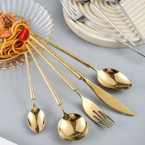 Juego de cubiertos de metal de acero inoxidable hecho a mano único con detalles artesanales atractivos para coleccionistas y amantes del diseño del hogar - Product Image 3
