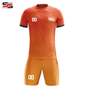 Camiseta de fútbol de manga larga personalizada por sublimación, conjunto de kits de fútbol, camiseta de fútbol Retro, uniforme de fútbol a rayas de manga larga - Product Image 1