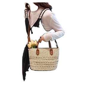 Bolso tejido caqui Cadena de cuero Mano Mujer Tejido de paja Bolso de mano Crochet Macrame Bolsos de playa Directo del proveedor indio - Product Image 1