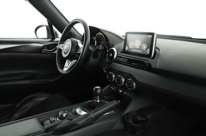 Mazda MX-5 2.0 Sports-Line 2017 Usado, 2 Plazas, 4 Cilindros, 160hp, Gasolina, Compatible con E10, Transmisión Manual, Volante a la Izquierda - Product Image 2