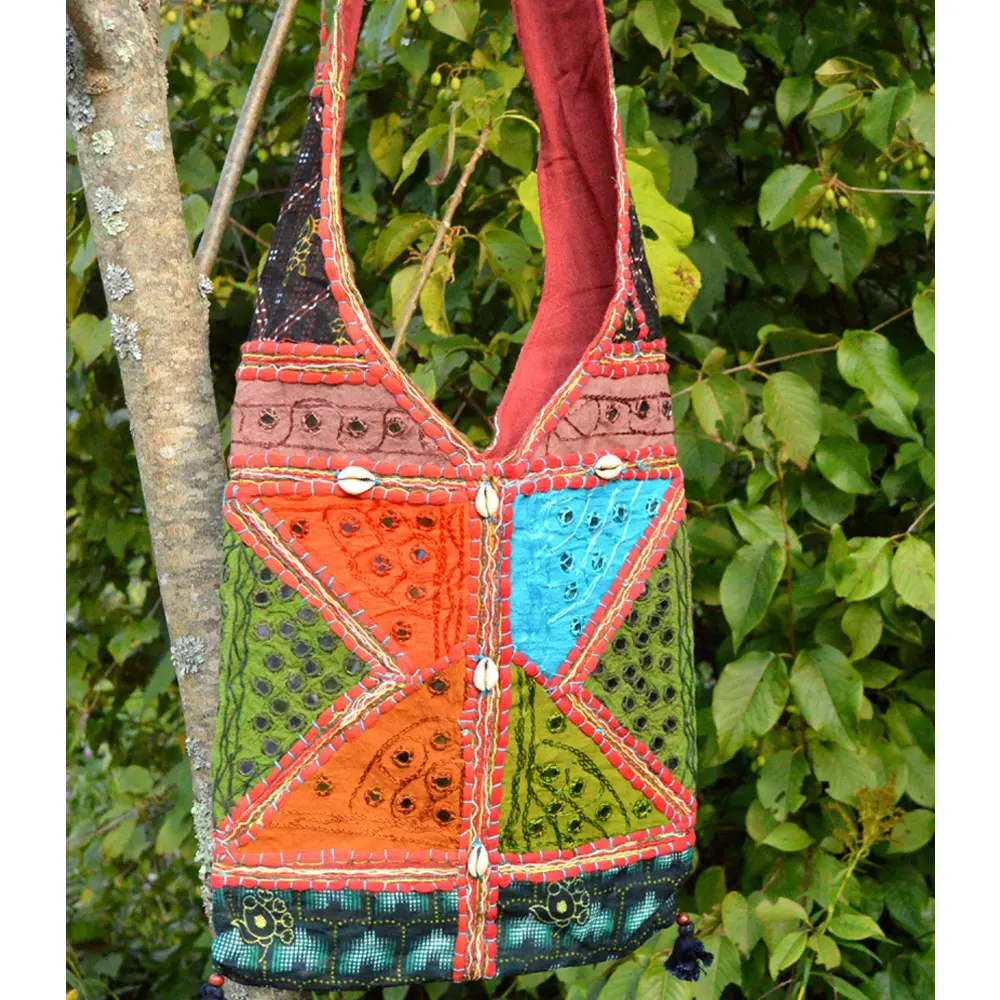 Wholesaler of Rajasthani Shoulder Bags