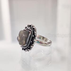 Bague pour femme en pierre brute, labradorite naturelle, style bohème, en argent sterling 925, pour Noël et la Saint-Valentin - Product Image 1