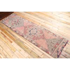 Vintage Turkish Rug, 2.5x10.2 ft <b>Runner</b> Rug, <b>Red</b> Herki Ombr Rug - Product Image 4