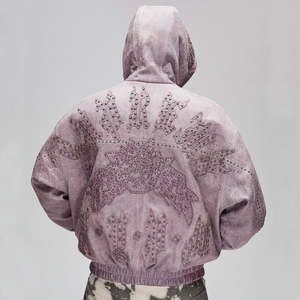 Veste à capuche en cuir véritable sur mesure de haute qualité pour homme, broderie tendance, strass, style universitaire, motif de lettres - Product Image 2