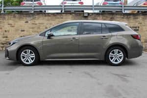 Suzuki SWACE 1.8H SZ-T d'occasion à prix réduit, conduite à gauche/droite, modèle 2022 - Product Image 4