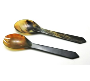 ชุดเซิฟเวอร์สลัดควายฮอร์น2ชิ้นเครื่องครัวพรีเมียมช้อนเสิร์ฟสำหรับปาร์ตี้จากอินเดีย - Product Image 4