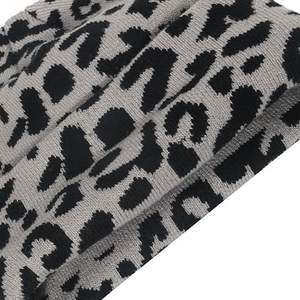 Gorro de invierno Unisex de alta calidad, diseño liso, hecho a medida en Pakistán, gorros a precio barato al por mayor - Product Image 1