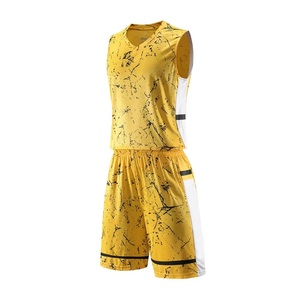 Uniforme de Baloncesto Personalizado para Hombre de Alta Calidad, con Costuras Reforzadas, Tela Estampada, Ideal para Tiros de Campo y Dunks - Product Image 4