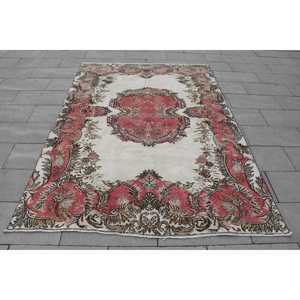 พรมตุรกีโบราณขนาดใหญ่ 6x8.2 ฟุต (184x251 ซม.) พรมขอบสีแดง - Product Image 1