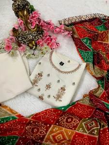 Wooglee Saarika bordado hecho a mano Salwar Kameez personalizado indio paquistaní fiesta desgaste Kurti pantalón Dupatta para mujeres al por mayor - Product Image 2