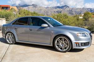 Audi RS4 Sedán 2008 Usado, Sin Reserva, Transmisión Manual de 6 Velocidades, Paquete Premium, Clima Cálido - Product Image 2