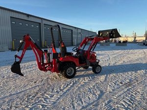 fairly used Massey Ferguson GC1723EB Sub Compact Backhoe Tractor - Product Image 4