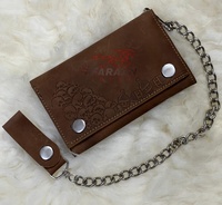Dompet Kulit Asli Ramah Lingkungan Warna Cokelat Muda Unisex dengan Kancing, Pola Lanskap Timbul, Kapasitas Besar, Tipis, Tempat Kartu Kustom