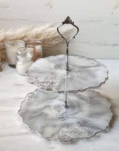 PALABRAS CLAVE Soporte de pastel de resina con diseño de lava de la mejor calidad para boda y cumpleaños Parte Soporte y mesa decorativa - Product Image 1