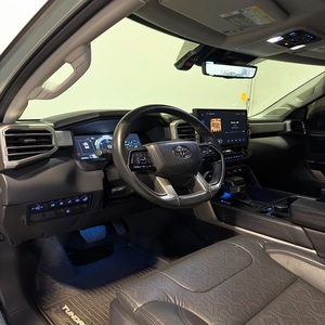 Tundra SR5 4x4 SR5 4 portes Double Cabine Pick-up SB 2024 à succès - Product Image 2