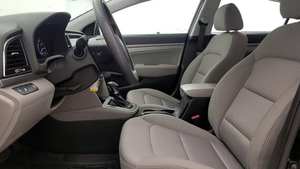 Hyundai Elantra FWD Sedán Usado de 2018 - Product Image 4