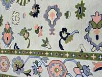 Modern Luxury Handmade Silk Wool Rugs Soft Hand Knotted Abstract Design Customizable Sizes 5x8 Vibrant Colors for Home Office