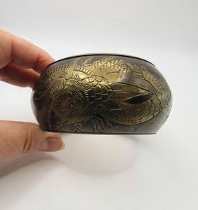 Brazalete ancho de diseñador floral de latón puro 100% hecho a mano, brazalete ajustable, Regalo para mamá - Product Image 4