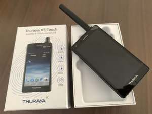 โทรศัพท์ดาวเทียม Thurayas X5 Touch รุ่นขายดีที่สุด ของแท้ สมาร์ทโฟน GSM ระบบสัมผัส Thurayas X5-Touch สีดำ พร้อมหน้าจอสัมผัส - Product Image 1