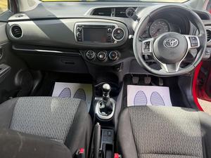 TOYOTA YARIS D'OCCASION CÔTÉ GAUCHE/CÔTÉ DROIT - Product Image 3