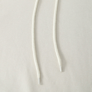 เสื้อสวมหัวมีฮู้ดทรงหลวมสำหรับผู้ชายเสื้อสเวตเตอร์เปิดไหล่พิมพ์ลายปักแบบกำหนดเอง - Product Image 6