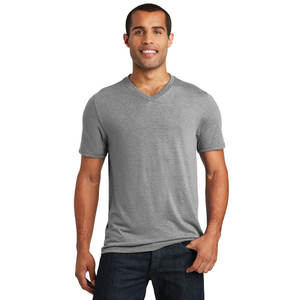 T-shirt pour homme en coton doux à col en V qui reste en place - Product Image 4
