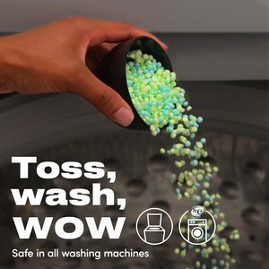 Perlas Aromatizantes Downy Unstopables Fusions, Aroma Jazmín Crepuscular |   Frescura 24 Horas |   Tecnología de Doble Aroma |   Paquete de 4 de 21.1 oz - Product Image 3